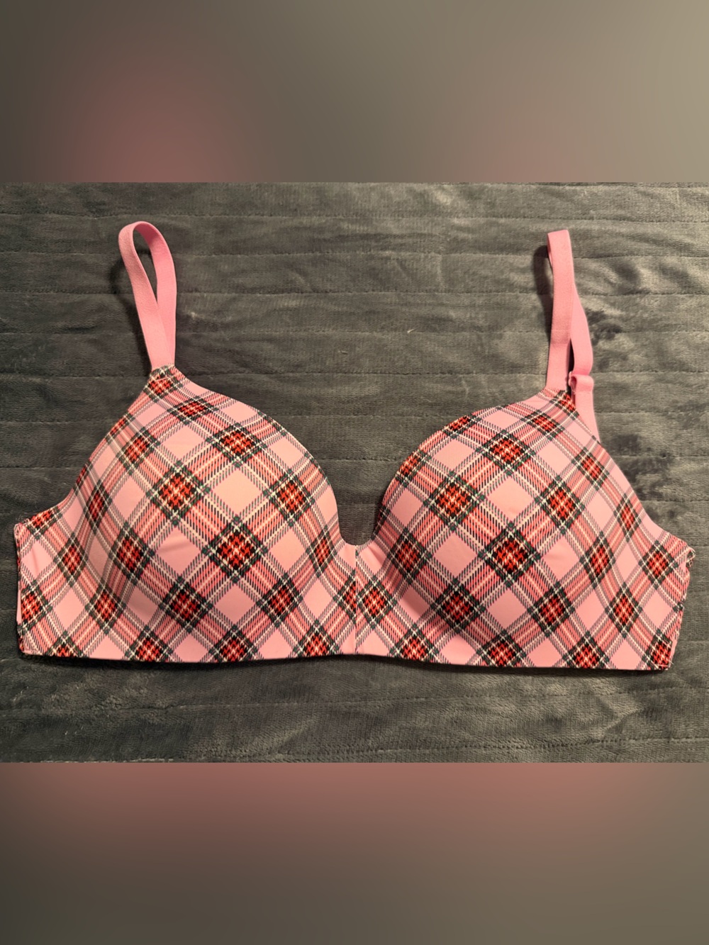Victoria Secrets Pink Plaid Wireless T-Shirt Bra 36DD